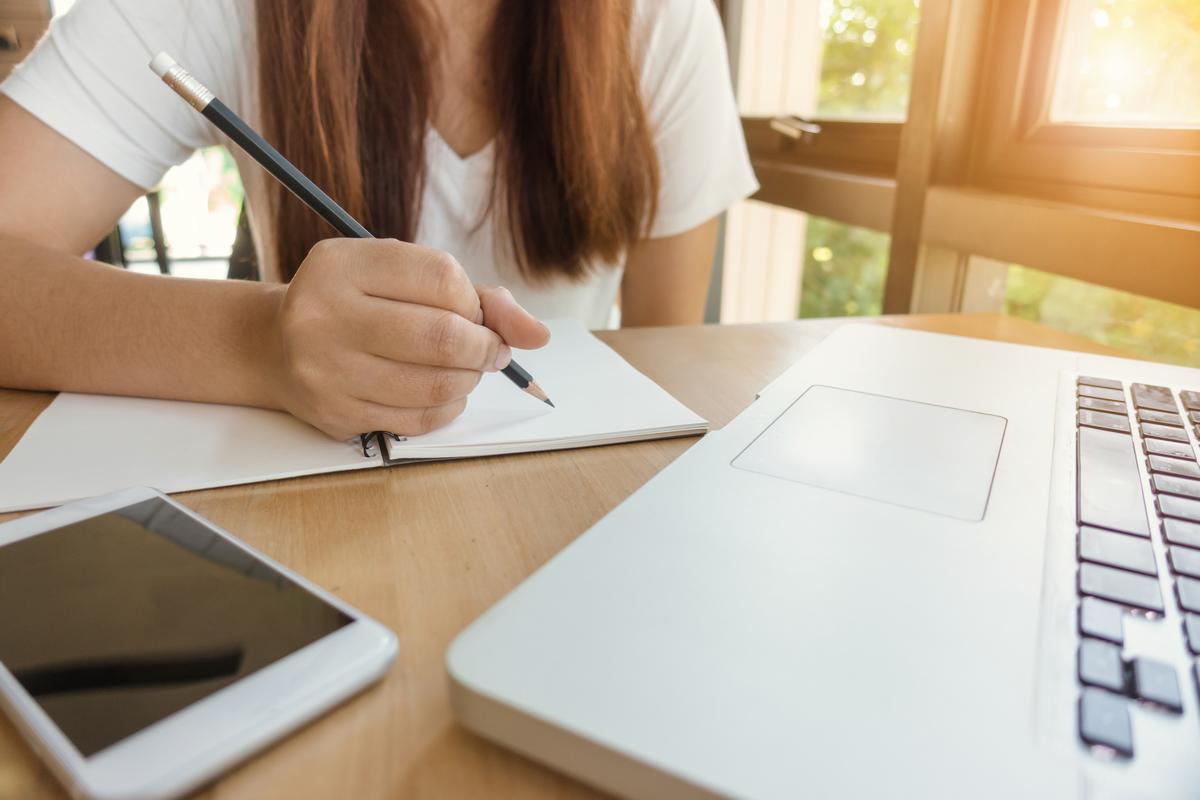 Academic Writing Task 2 - Agree & Disagree Essays: The Environment 