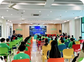 Signing ceremony for cooperation with Amanaki International School